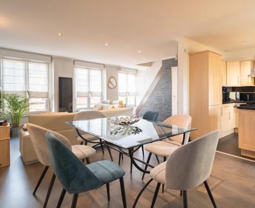 Epernay Apartment | Duplex avec parking La Parenthèse Pétillante