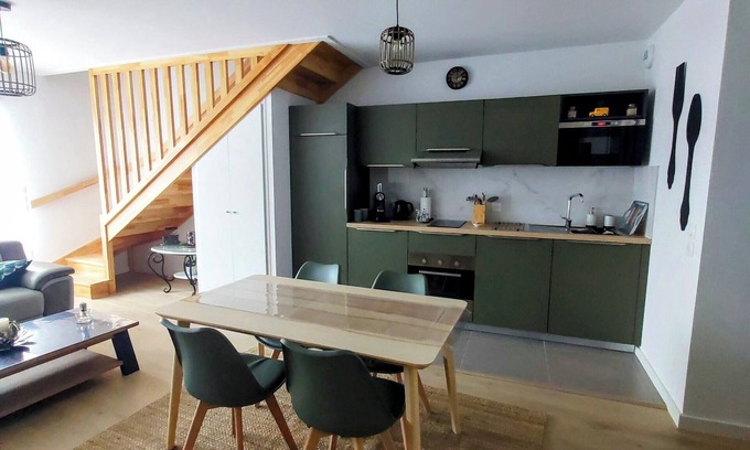Le Teich Apartment | Duplex Bassin D'arcachon Pour Couple Avec 1 Enfant et un Bébé