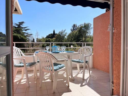 Cavaliere Apartment | Duplex ensoleillé avec terrasse, 5 couchages, proche plage, parking inclus - Le Lavandou - FR-1-251-565