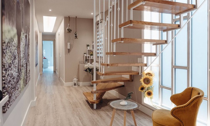 Logrono City Centre Condo | DUPLEX IN GRAN VIA, GARAGE AND WIFI