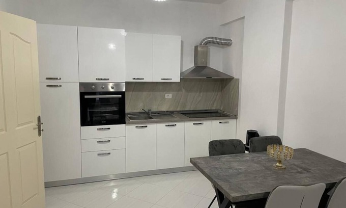 Shkembi i Kavajes Apartment | Durres apartment