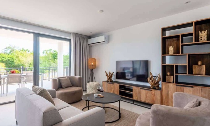Sint Michiel Apartment | Dushi Breeze Summary:
