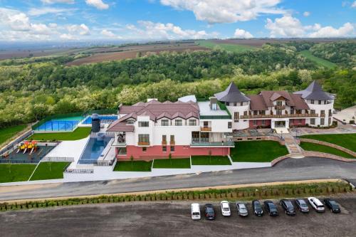 Bodani Hotel | Dve Kule Resort & Winery