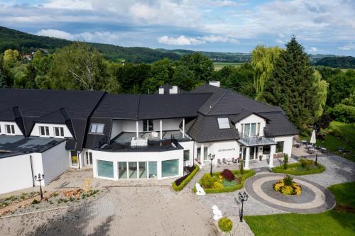 Przemysl Hotel | Dwór Wapowce