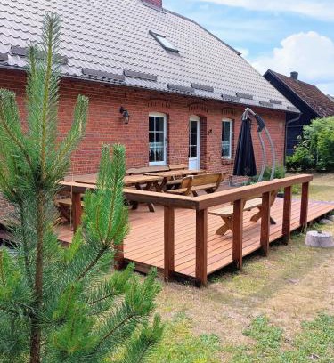 Piece House | Dworek pod lasem