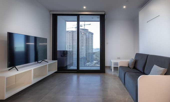 Gibraltar Apartment | E1 Studio with view-Hosted by Sweetstay