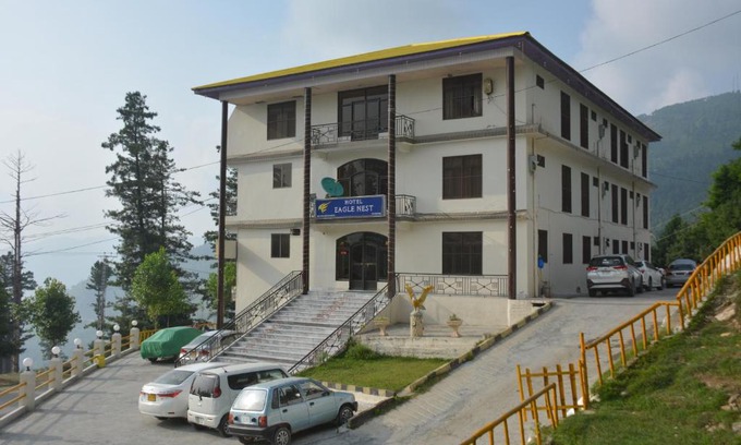 Malam Jabba Hotel | Eagle Nest, Malam Jabba by LMC