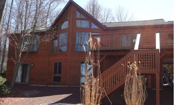 Sybertsville House | Eagle Rock Resort Lake house- ER property owners only- Share lot # when booking