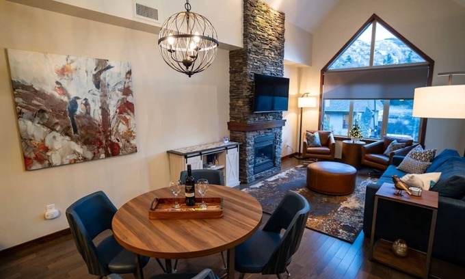 Canmore Condo | Eagle Suite at Stoneridge w/Sauna, Pool & Hot Tub
