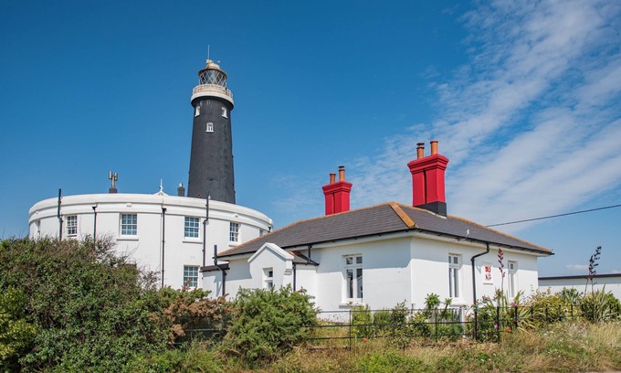 Dungeness Cottage | East Cottage by Bloom Stays - charming cottage in Dungeness