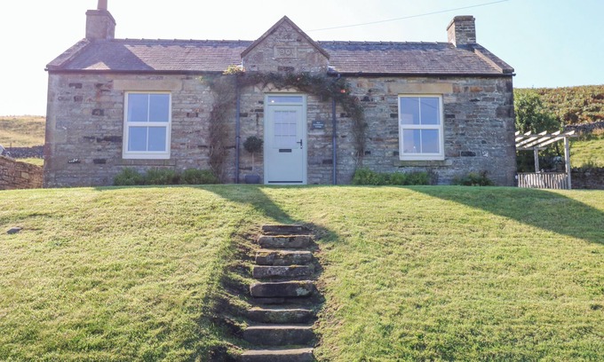 Barnard Castle Cottage | EAST CROSSTHWAITE COTTAGE, family friendly in Middleton-In-Teesdale