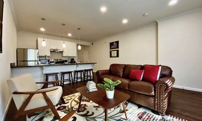 East York Apartment | East York Pet Friendly Apartment 5 Miles To Fairgrounds