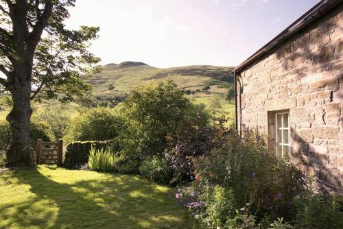 Penicuik House | Eastside Steading - Family barn in the Pentland Hills, Edinburgh