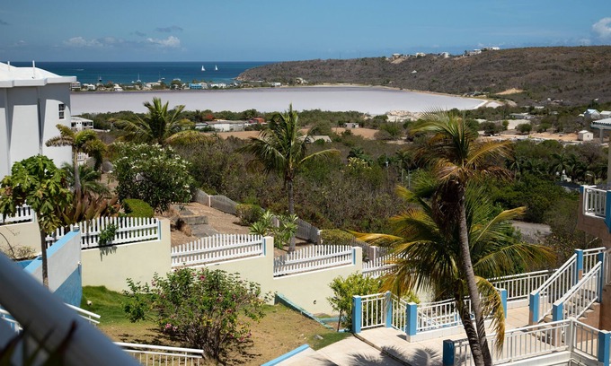 Little Harbour Villa | Easy Corner Villas