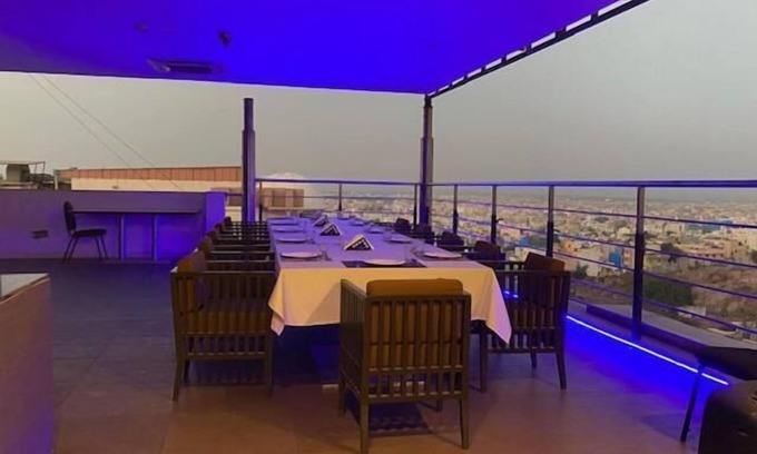 Jubilee Hills Hotel | Ebony Boutique Hotel