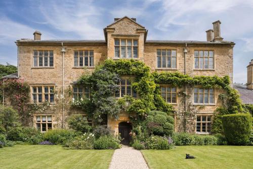 Ebrington House | Ebrington Manor By Birch Stays