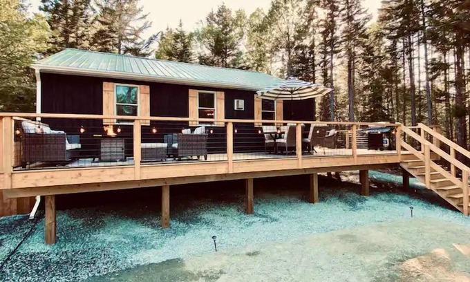 Corea Cabin | Eclectic & Forested Cabin w/Firepit & Beach Access Near Acadia Schoodic