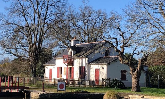 Nort-sur-Erdre Bed & Breakfast | Ecluse de la Tindière