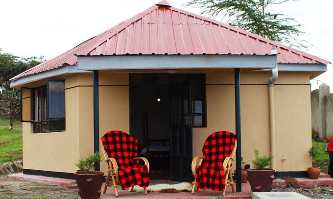 Nakuru Apartment | Eco bandas with picturesque views of Lake Nakuru