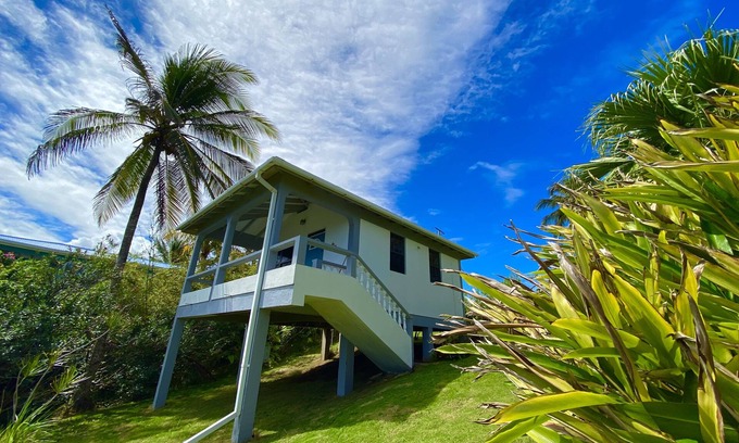 Calibishie Cottage | Eco-Cottage studio w/epic ocean & mountain views