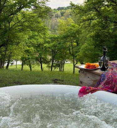 Cazats Cabin | EcoLodge Libellule romantique pour amoureux