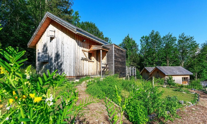 Saint-Bernard Ski Chalet | Ecological chalet 2/8 places, family resort, nature, mountain, SPA, Hammam