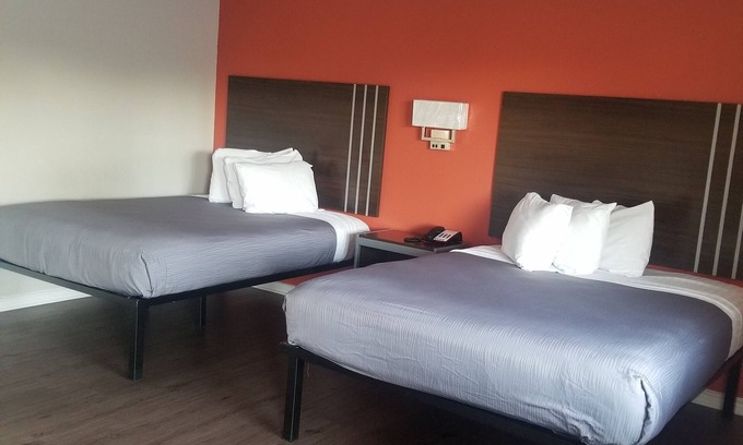 West San Antonio Hotel | Econo Inn Lackland AFB Seaworld