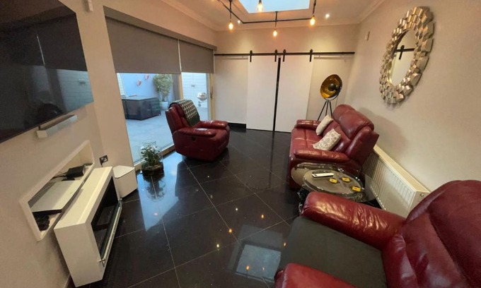 Edenderry House | Eden House