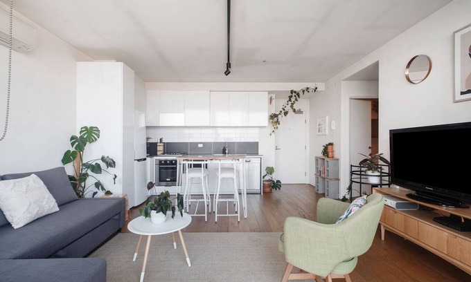 Abbotsford Apartment | Eden of Abbotsford A Serene Escape off Johnston St