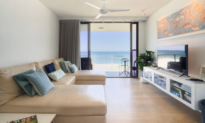 Caloundra Apartment | Edgecliffe Unit 7, 4 Bulcock Beach Esplanade Kings Beach