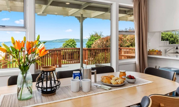 Ngongotaha House | Edgewater Escape Rotorua