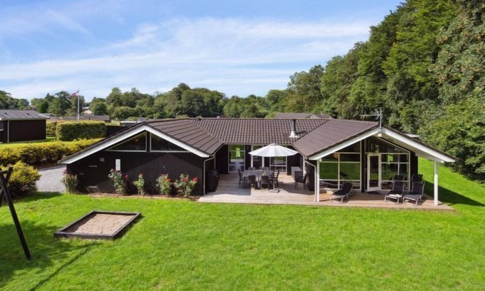 Aabenraa House | "Edin" - 150m from the sea by Interhome