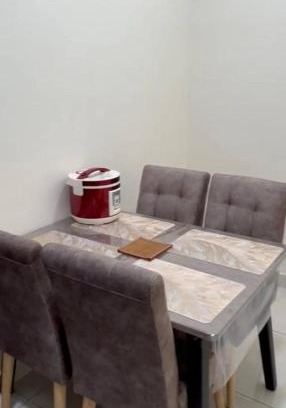 Petaling District Apartment | edusentral prince suits