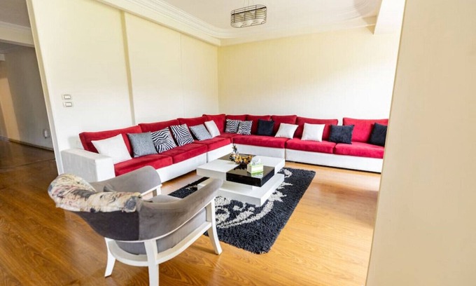 Taqseem Laselky Apartment | Hibiscus Haven Suite 3BR