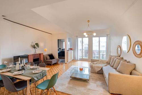 16th Arrondissement Apartment | Eiffel View Chic 2BR with Balcony