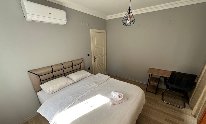 Kultur Mahallesi Apartment | Ekonomik ve Güzel Bir Daire [2 + 1 Max. 5 Kişi]