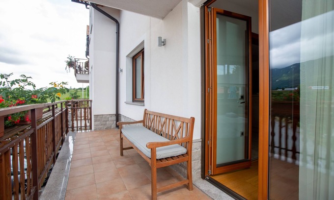 Predjama House | EkoTurizem Hudičevec