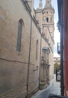 Logrono Historic Centre Apartment | El Balcón de Caballerías, Logroño Casco Antiguo