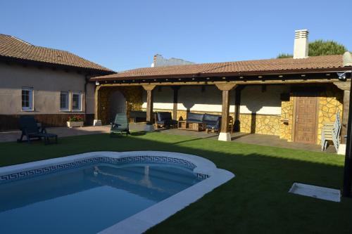 Juarros de Voltoya House | El Capricho de los Carrascos