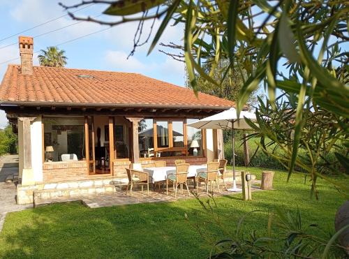 Castanedo House | El Pinar de Arna