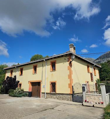Santibanez de la Pena Apartment | El txoko de onso