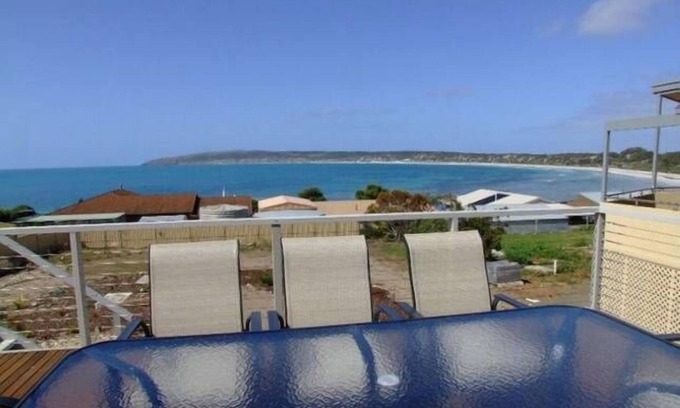Emu Bay House | Elanora, tranquility at Emu Bay, Kangaroo Island