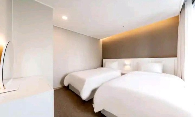 Haeundae Apartment | Elbon 토리#해운대 중심부#투룸신축#트윈베드#인피니트풀#넷플