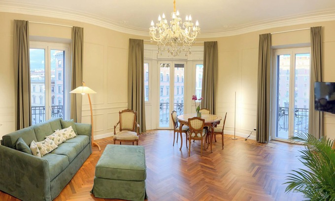 Rione XIV Borgo Apartment | Elegance and Luxury in the Heart of Rome