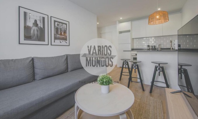 Imperial Apartment | Elegancia con parking para 4, vive La Latina