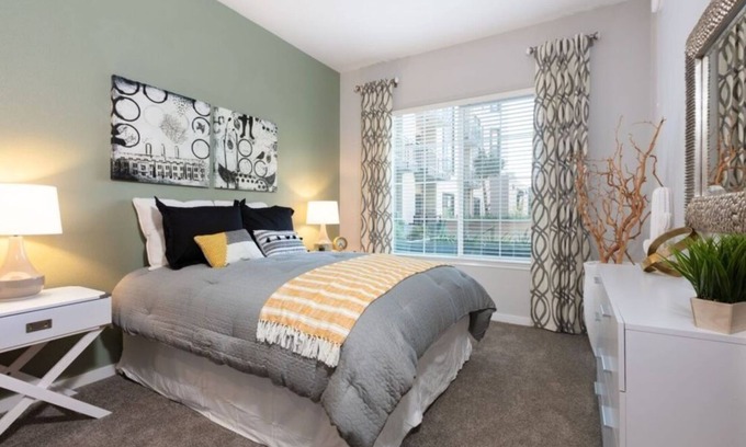Downtown Condo | Elegant 1BR at 300 Railway w Pool, Gym & BBQ Area