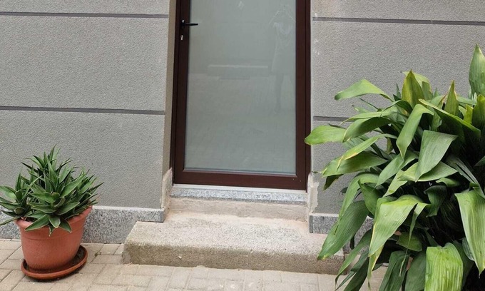 Gorla Apartment | Elegant apartment ideal for holiday and business trip