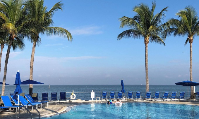 Captiva Hotel | Elegant Beachfront Room w/Gulf Coast Nature Experiences & Family Adventures