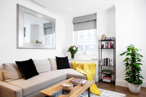 Covent Garden Apartment | Elegant central London flat - ideal for weekend city break