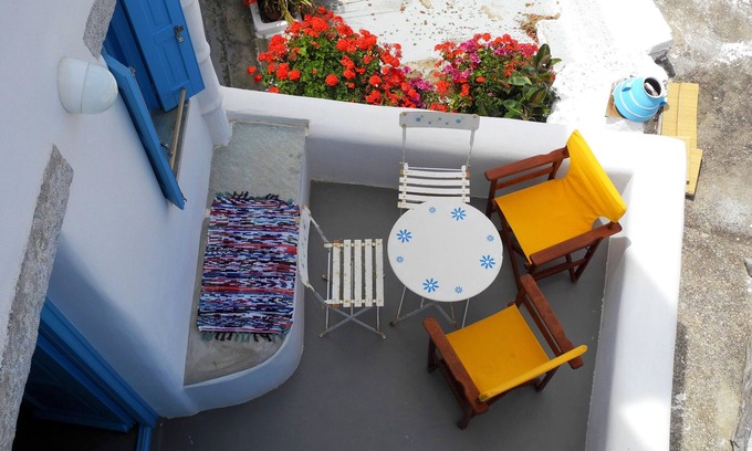 Aegiali House | Elegant Cycladic House